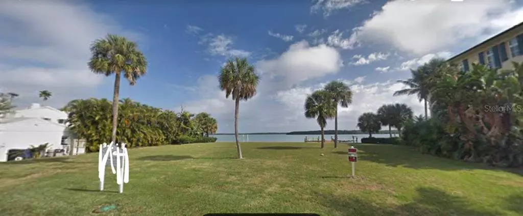 Clearwater, FL 33767,1003 BAY ESPLANADE