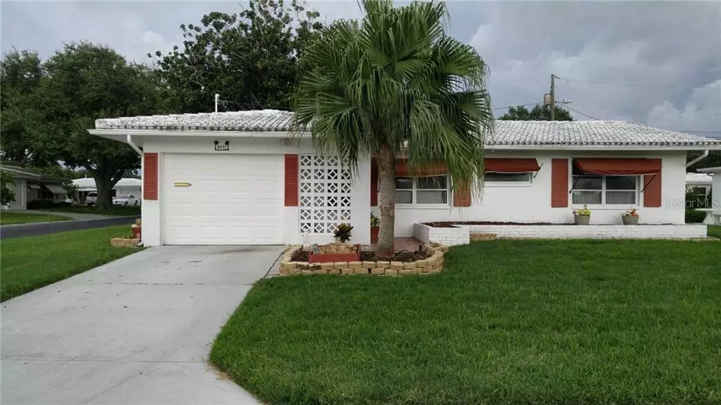 8671 141ST WAY N, Seminole, FL 33776