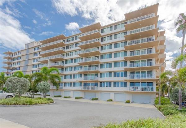 223 ISLAND WAY #8H, Clearwater Beach, FL 33767