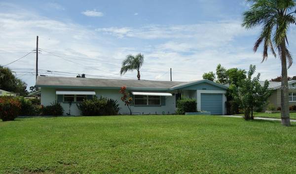 12096 82ND AVE, Seminole, FL 33772