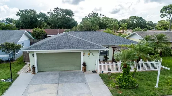 6858 CIRCLE CREEK DR N, Pinellas Park, FL 33781