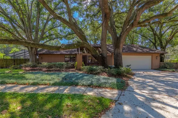 2668 WAXWOOD CT, Clearwater, FL 33761