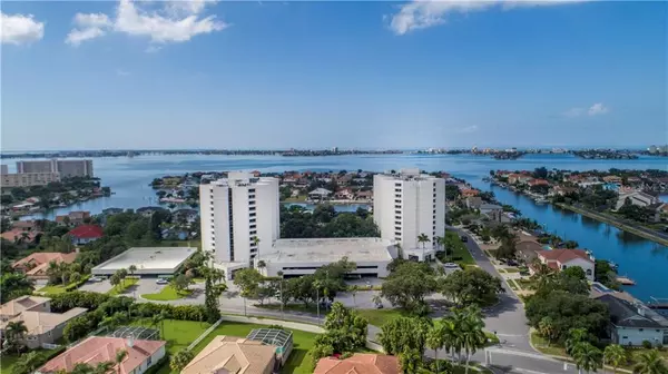 5940 PELICAN BAY PLZ S #702, Gulfport, FL 33707