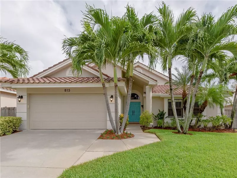 815 LIVE OAK TER NE, St Petersburg, FL 33703