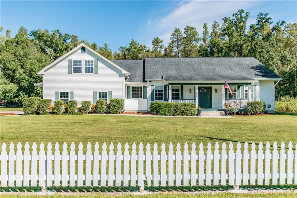 232 DUQUE RD, Lutz, FL 33549