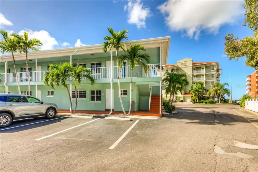 19417 GULF BLVD #D-210, Indian Shores, FL 33785