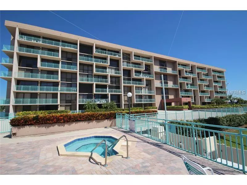 1 KEY CAPRI #410E, Treasure Island, FL 33706