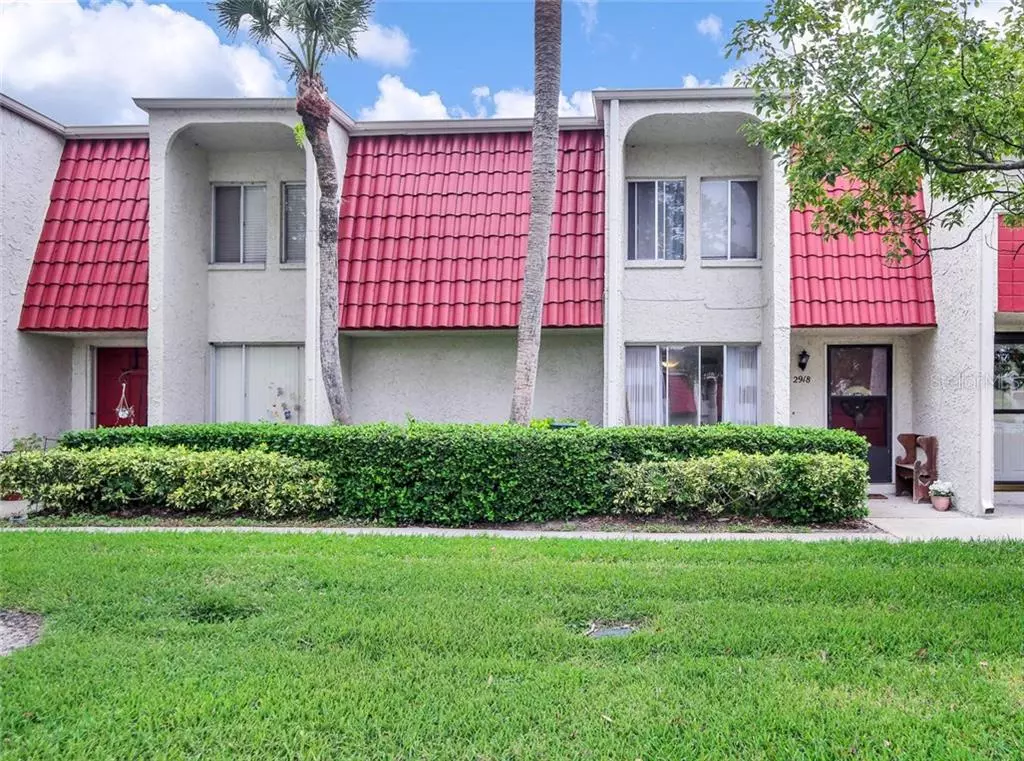 Clearwater, FL 33760,2918 PINE CONE CIR #6-40