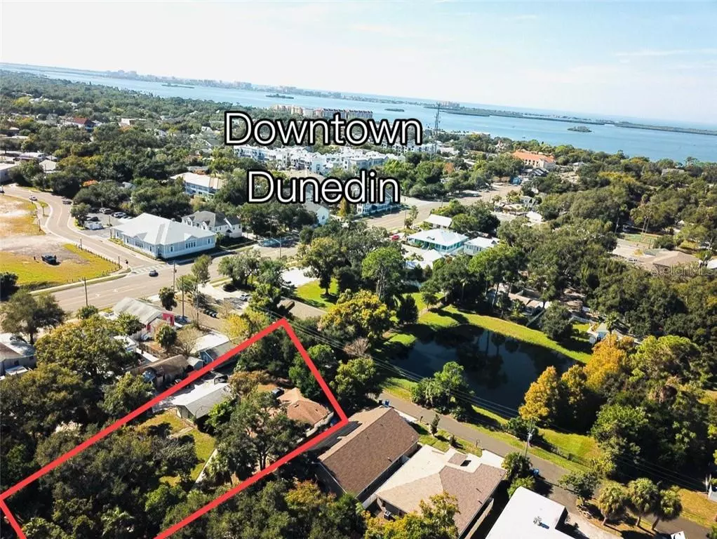 Dunedin, FL 34698,1018 OAK ST