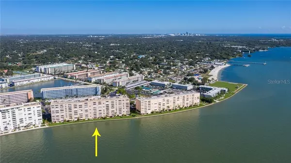 5980 SHORE BLVD S #301, Gulfport, FL 33707