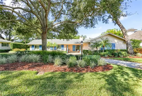 4 EASTWOOD LN, Belleair, FL 33756