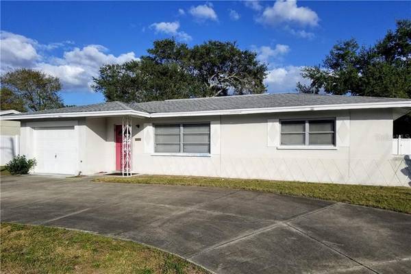 8627 113TH ST, Seminole, FL 33772