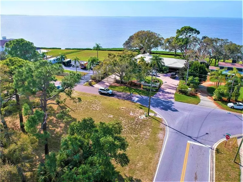 1093 N FLORIDA AVE, Tarpon Springs, FL 34689