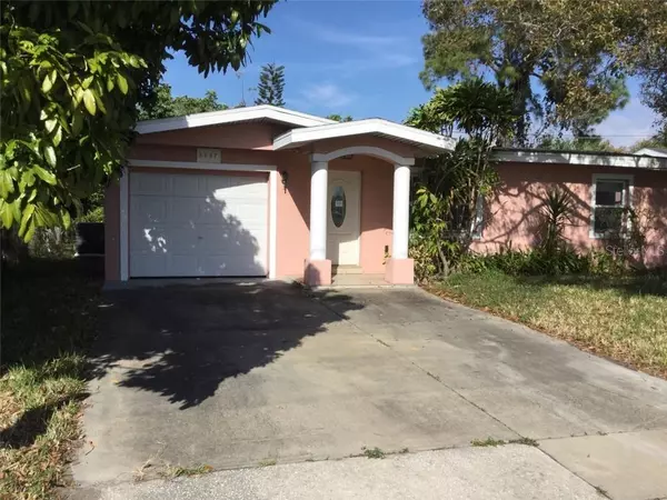 8337 74TH AVE N, Seminole, FL 33777