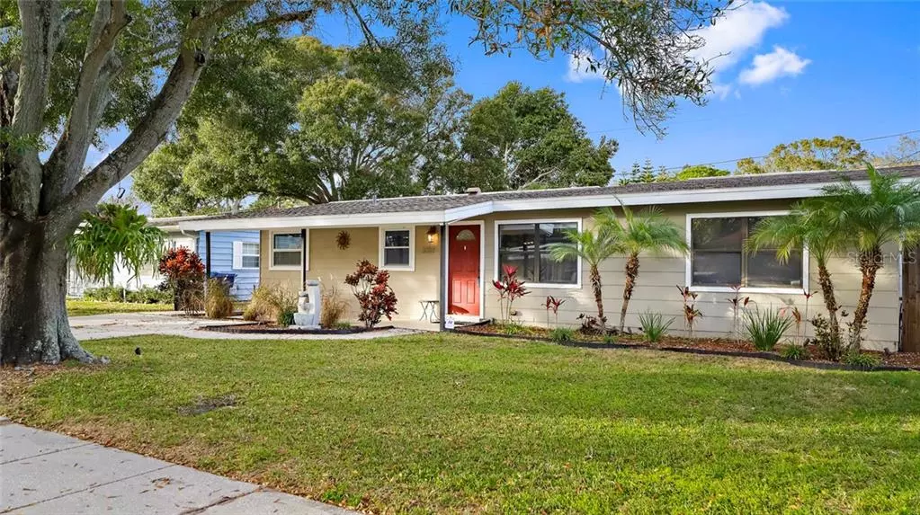 3123 MEADOW LAKE AVE, Largo, FL 33771