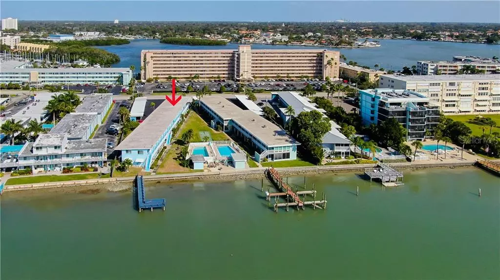 1834 SHORE DR S #12, South Pasadena, FL 33707