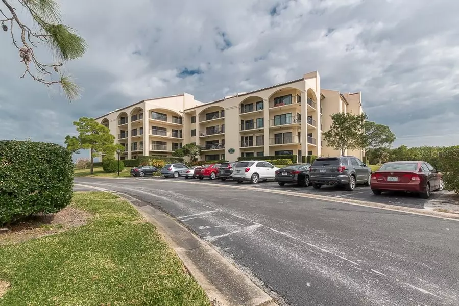 208 MARINER DR #208, Tarpon Springs, FL 34689