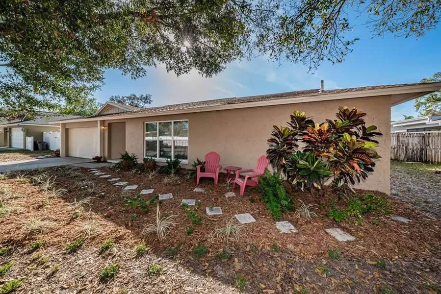 10446 118TH ST, Largo, FL 33778