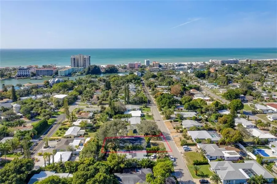 329 41ST AVE, St Pete Beach, FL 33706