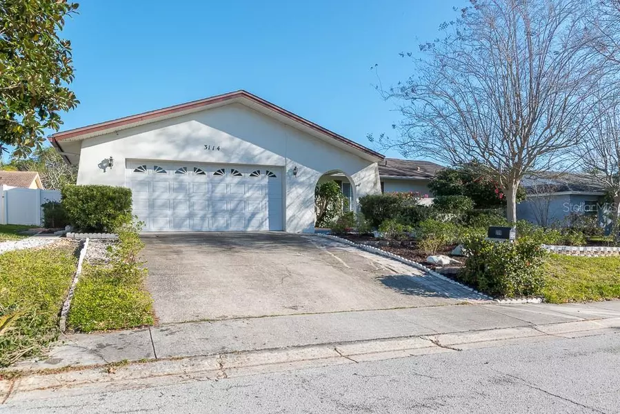 3114 SWAN LN, Safety Harbor, FL 34695