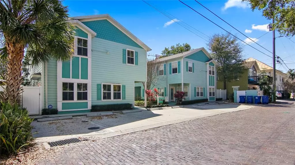 St Petersburg, FL 33701,632 CHARLES CT S