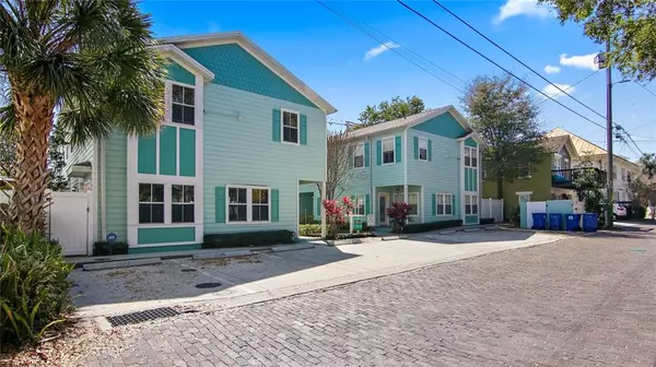 632 CHARLES CT S, St Petersburg, FL 33701