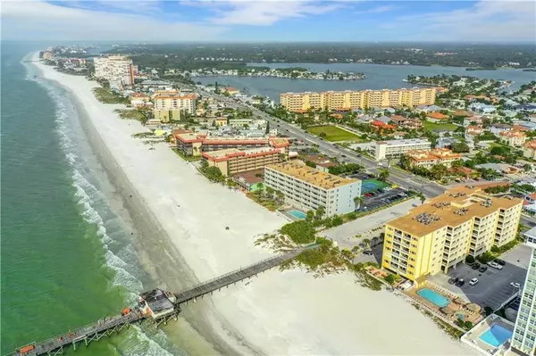 Redington Shores, FL 33708,17450 GULF BLVD #306