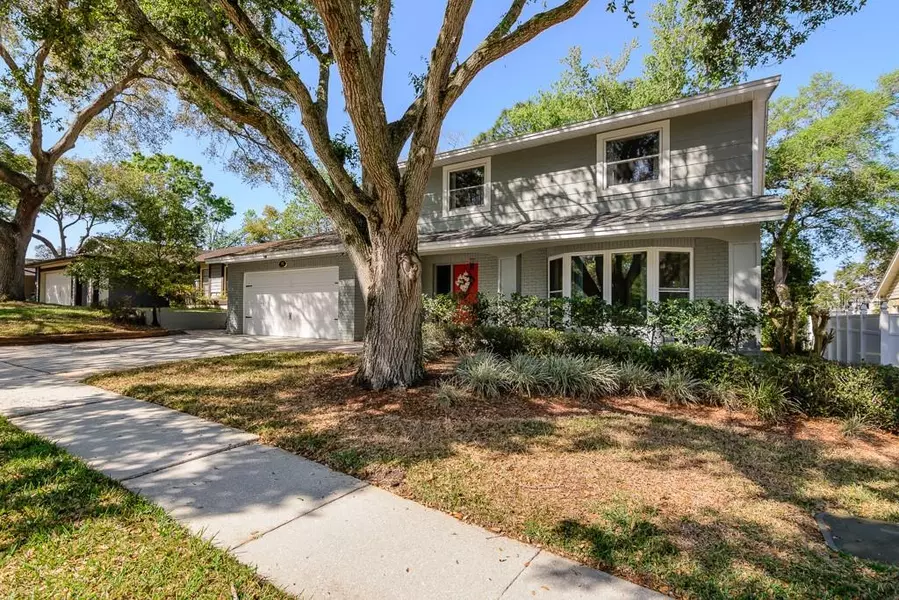 88 HARBOR OAKS CIR, Safety Harbor, FL 34695