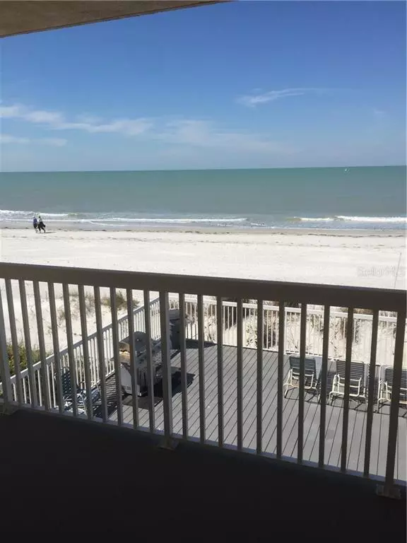 50 GULF BLVD #210, Indian Rocks Beach, FL 33785