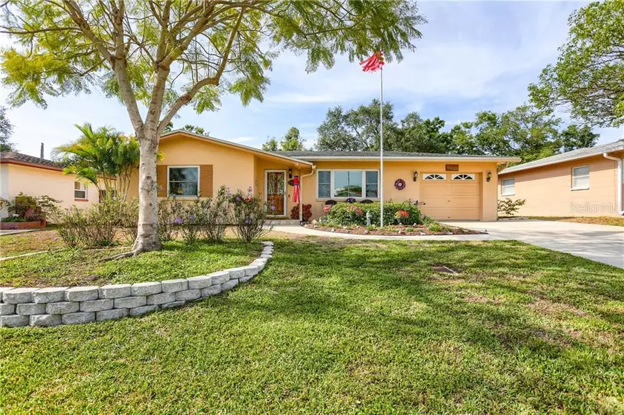 10422 125TH AVE, Largo, FL 33773