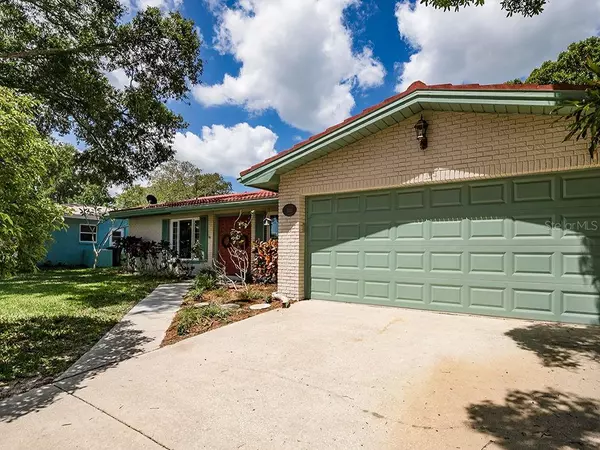 Dunedin, FL 34698,1230 OVERCASH DR