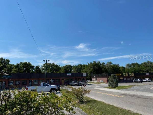 17052 N HIGHWAY 301, Citra, FL 32113