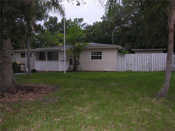 1352 FAIRMONT ST, Clearwater, FL 33755