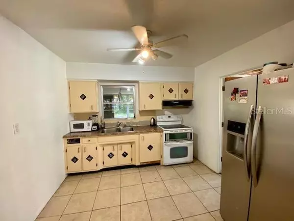 Pinellas Park, FL 33781,6471 83RD AVE N