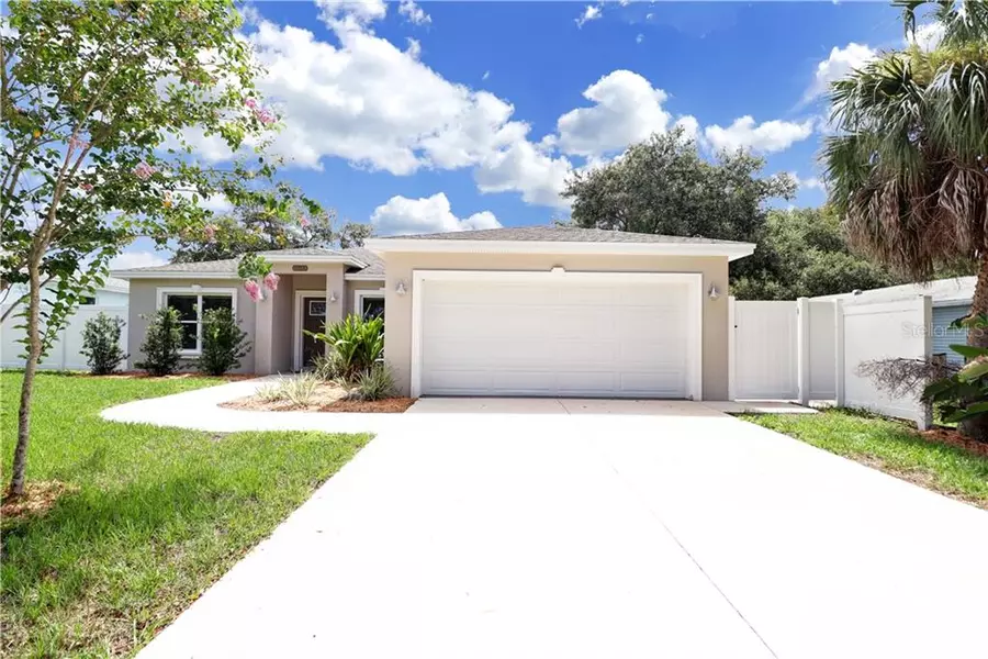 11643 MURRAY AVE, Seminole, FL 33778