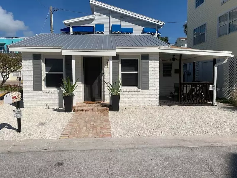 21 80TH AVE, Treasure Island, FL 33706