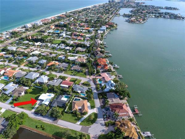 119 12TH ST, Belleair Beach, FL 33786