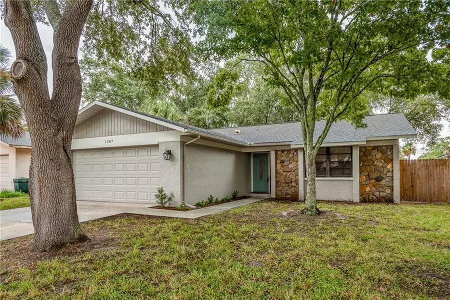 1367 HOMESTEAD DR, Palm Harbor, FL 34683