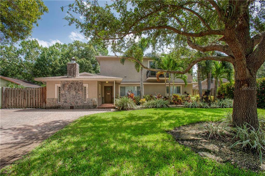 1919 FOLLOW THRU RD N, St Petersburg, FL 33710
