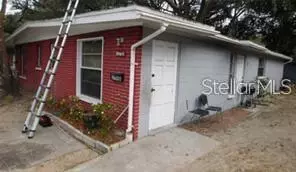 8709 N MANDARINE PL, Tampa, FL 33617