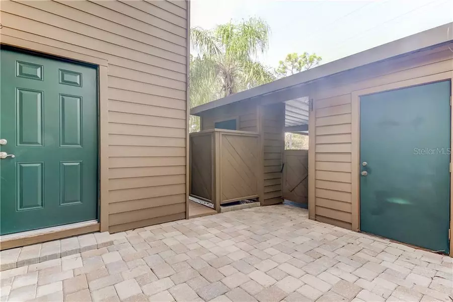 507 LENNOX RD W #507, Palm Harbor, FL 34683