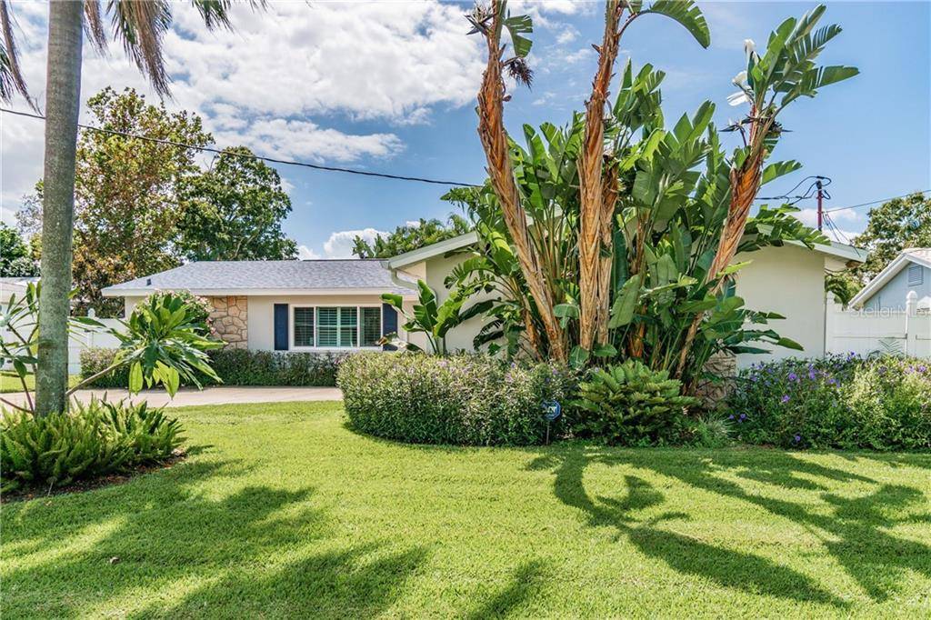 1122 45TH AVE NE, St Petersburg, FL 33703