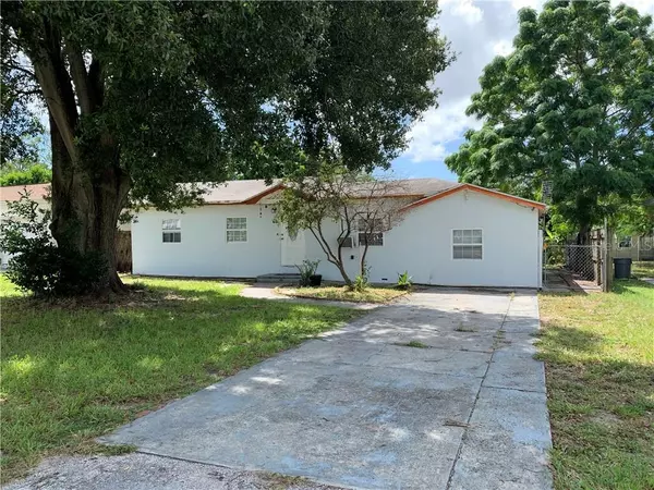 5240 43RD TER N, St Petersburg, FL 33709