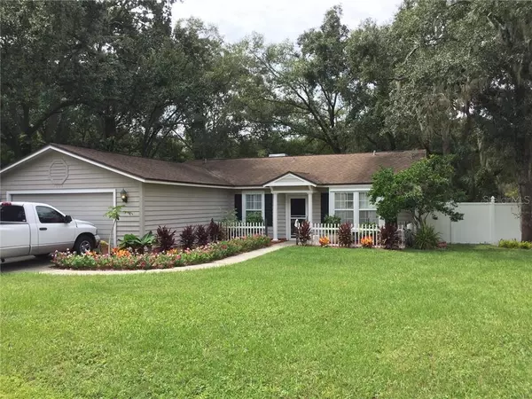 4945 CANTERBURY DR, Land O Lakes, FL 34639