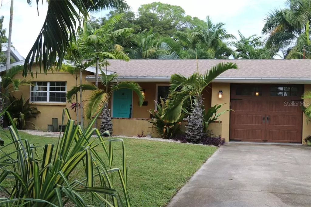 St Petersburg, FL 33703,1525 DELAWARE AVE NE