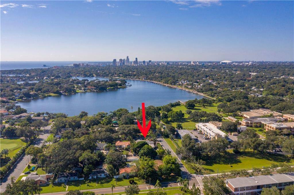 301 33RD AVE NE, St Petersburg, FL 33704