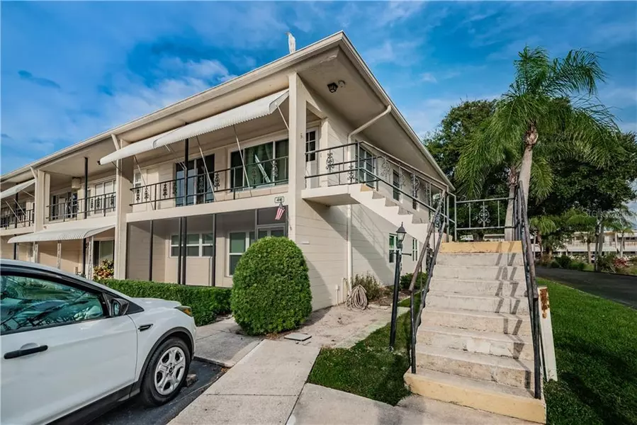 4141 56TH WAY N #800, Kenneth City, FL 33709