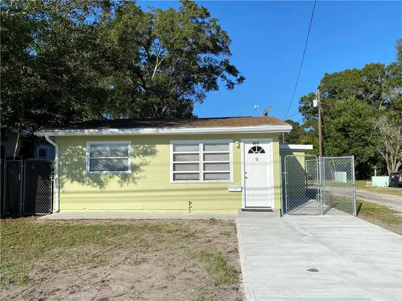 823 37TH ST S, St Petersburg, FL 33711