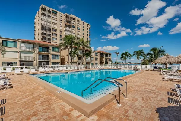 St Petersburg, FL 33715,6322 PALMA DEL MAR BLVD S #308