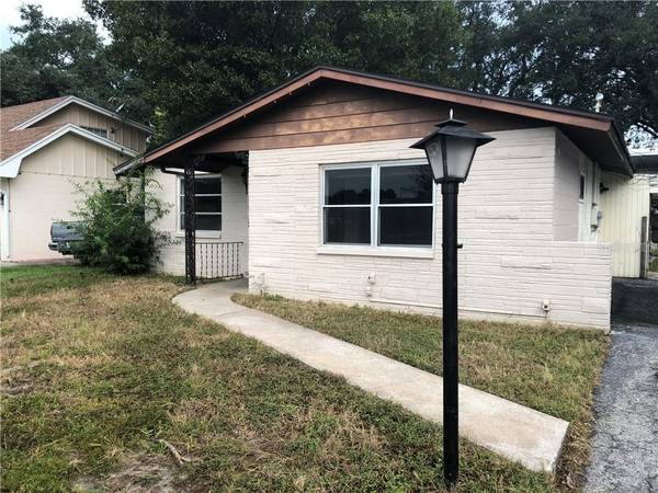 9249 86TH AVE N, Seminole, FL 33777